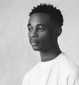 Kaestrings Biography